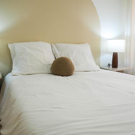 アヴィニョン New - Parking - Wifi - Jardin - Le Refuge D'Abelヴィラ エクステリア 写真